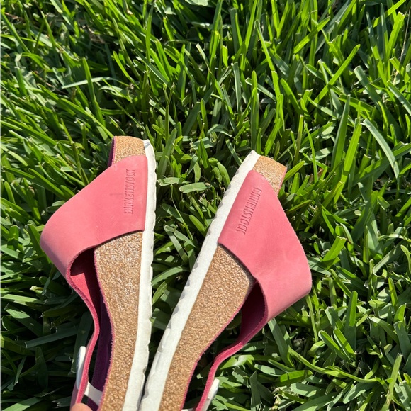 BIRKENSTOCK GIZEH BIG BUCKLE
FUCHSIA TULIP SIZE 37 - Picture 7 of 11